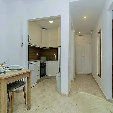 Migos 350m From The Sea, Playa Del Acequión, Apartamento *